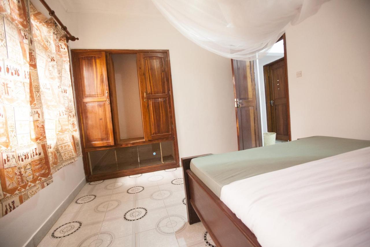Safari Adventures-House Bed & Breakfast Arusha Dış mekan fotoğraf