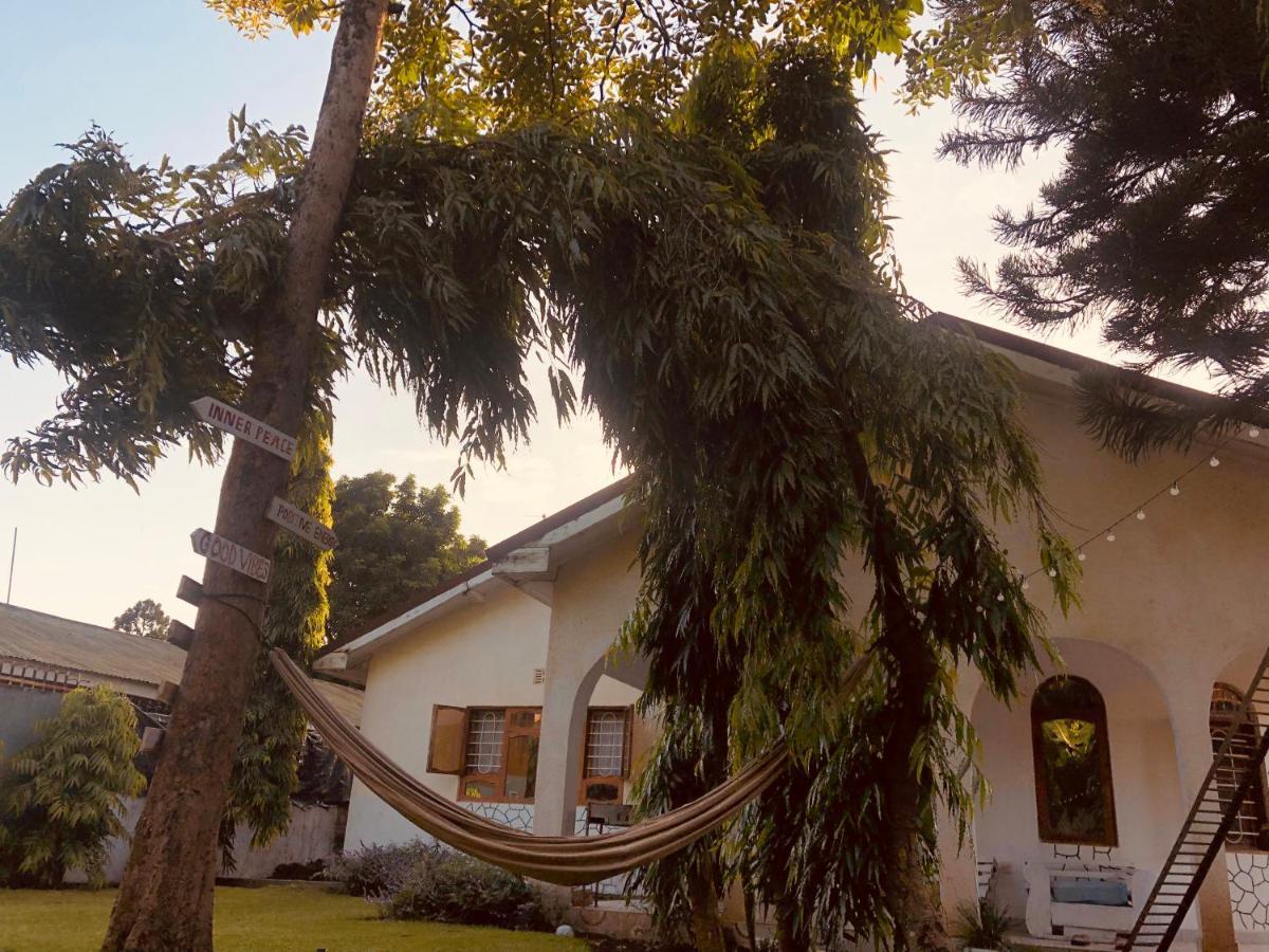 Safari Adventures-House Bed & Breakfast Arusha Dış mekan fotoğraf