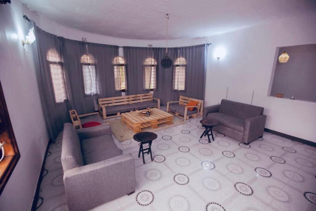 Safari Adventures-House Bed & Breakfast Arusha Dış mekan fotoğraf
