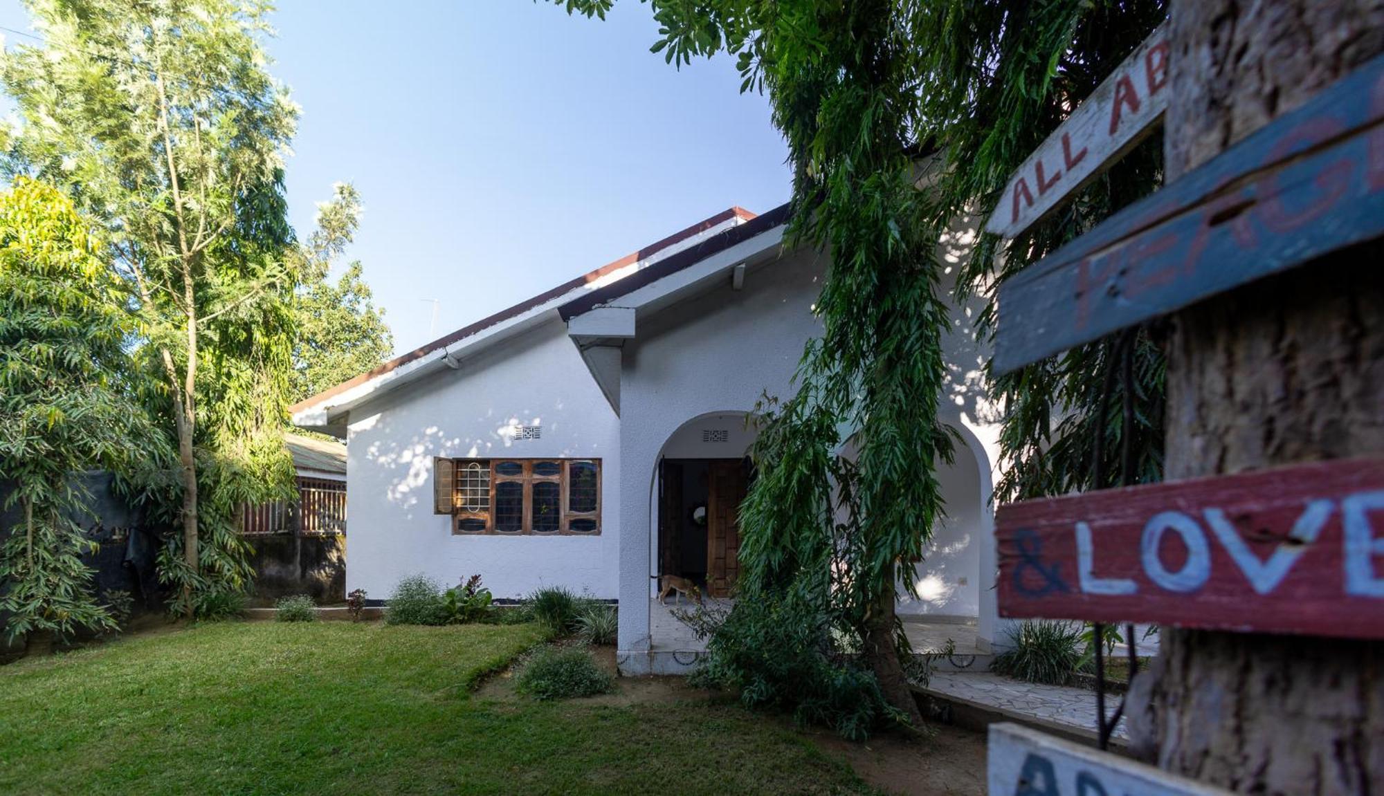 Safari Adventures-House Bed & Breakfast Arusha Dış mekan fotoğraf